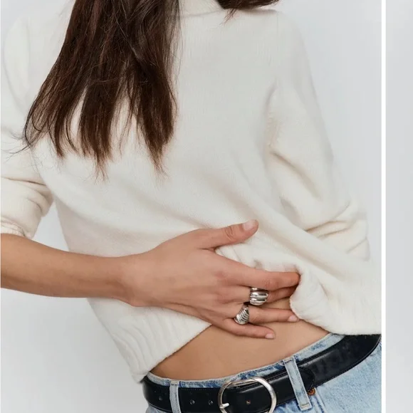 NWOT Reformation - Calloway Regenerative Wool Crewneck sweater - Arctic - Picture 1 of 6